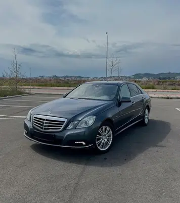 Mercedes-Benz E-Class 2009