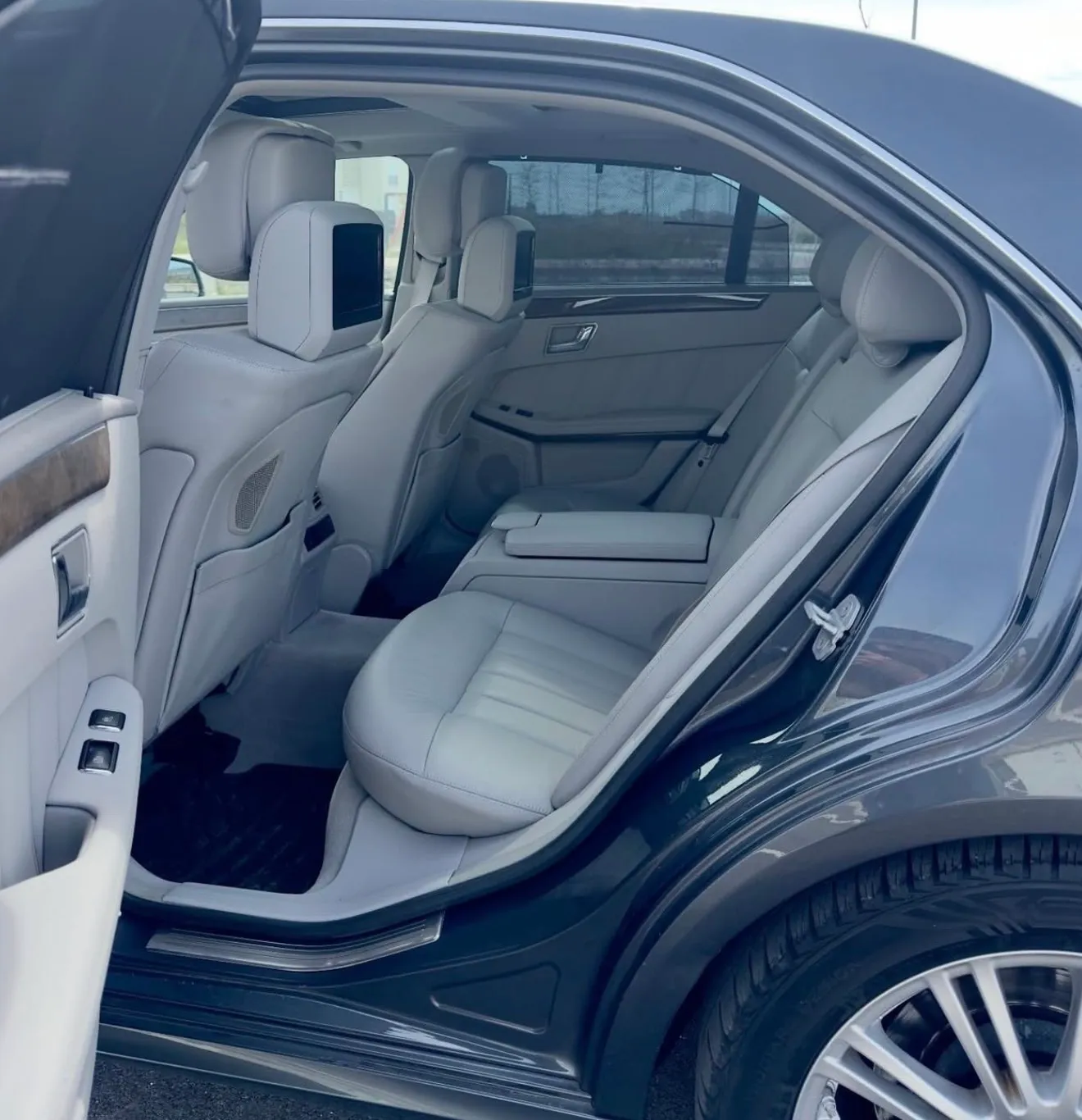 Mercedes-Benz E-Class, 2009 — 6