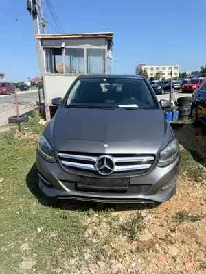 Mercedes-Benz B-Class 2013