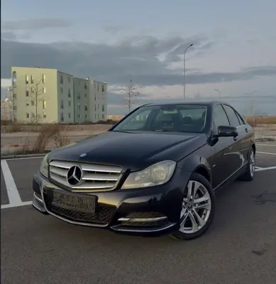 Mercedes-Benz C-Class 2012