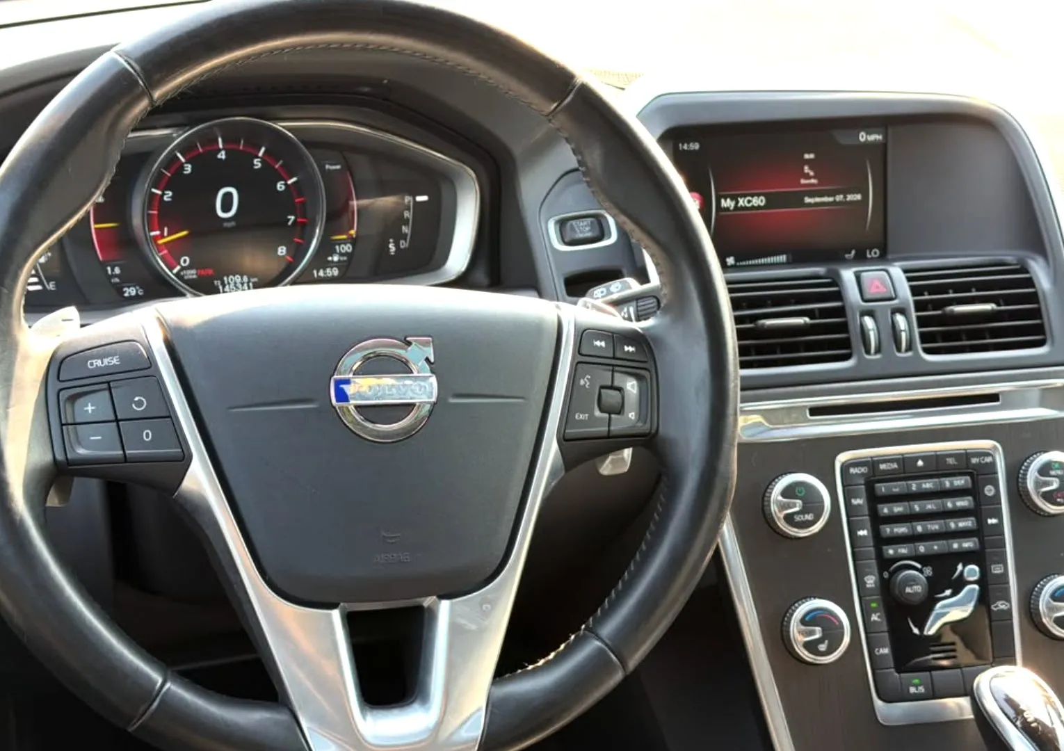 Volvo XC60, 2015 — 8