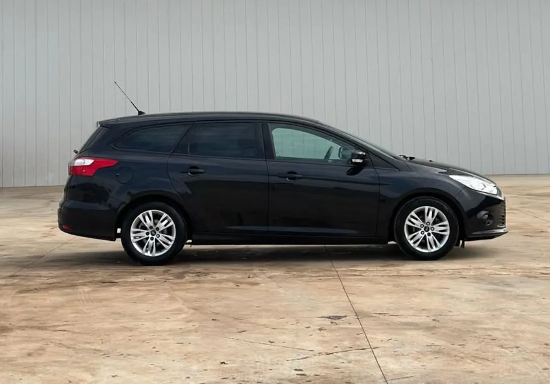 Ford Focus, 2012 — 7