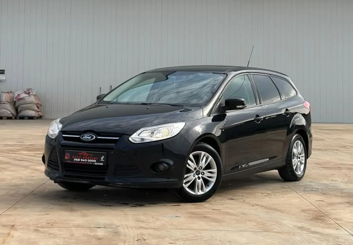 Ford Focus, 2012 — 1