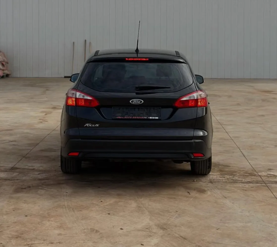 Ford Focus, 2012 — 8