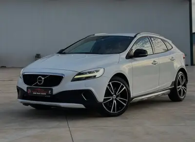 Volvo V40 2016