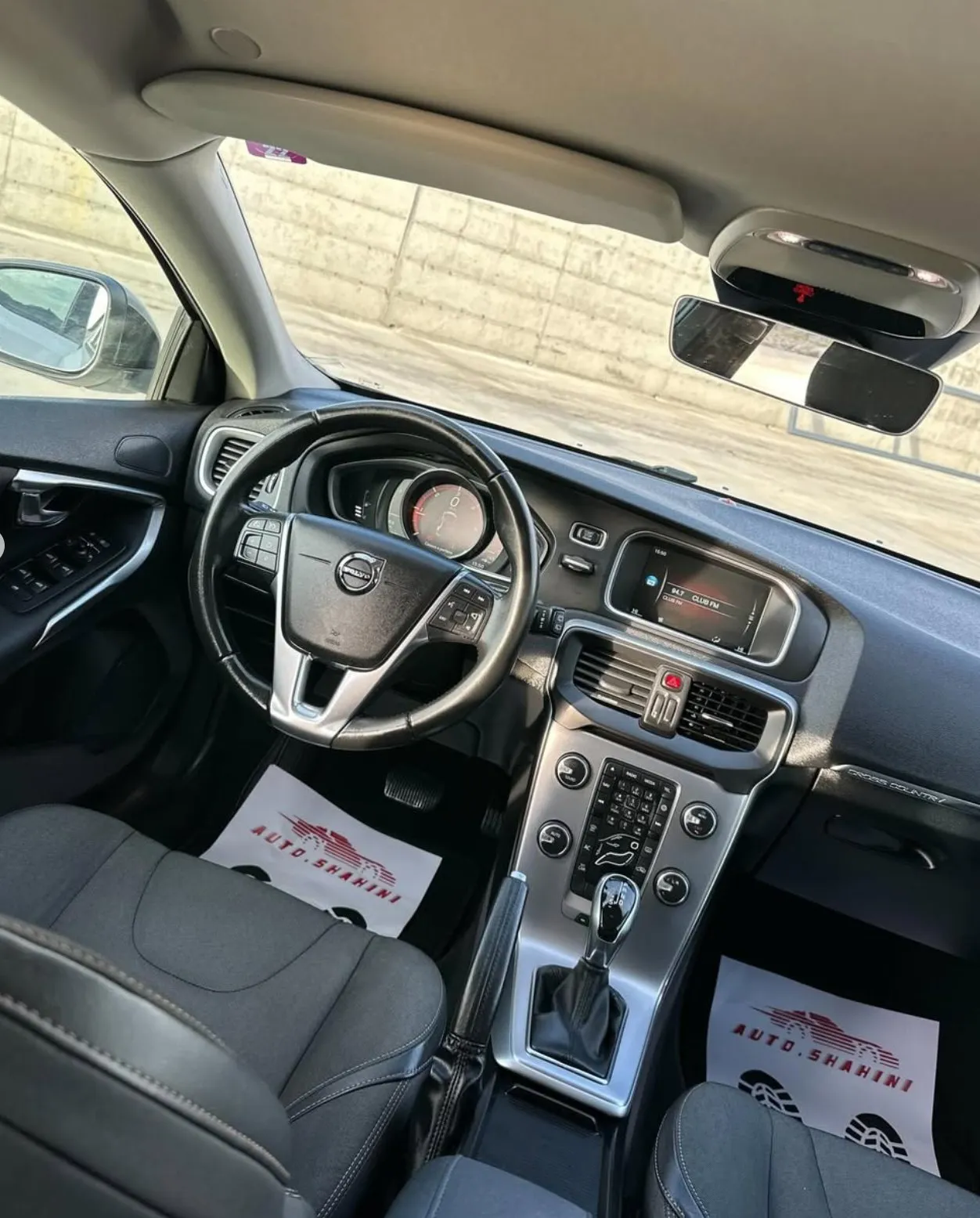 Volvo V40, 2016 — 9