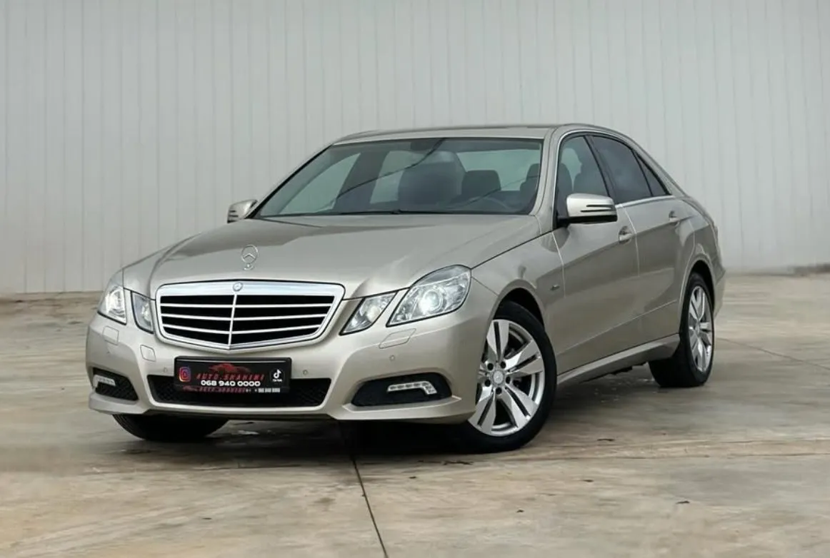 Mercedes-Benz E-Class, 2010 — 1