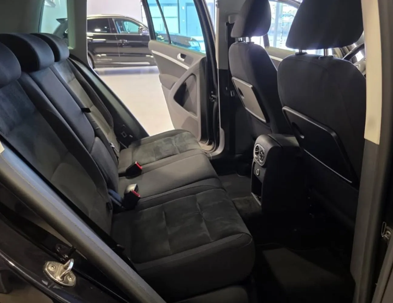 Volkswagen Tiguan, 2012 — 9