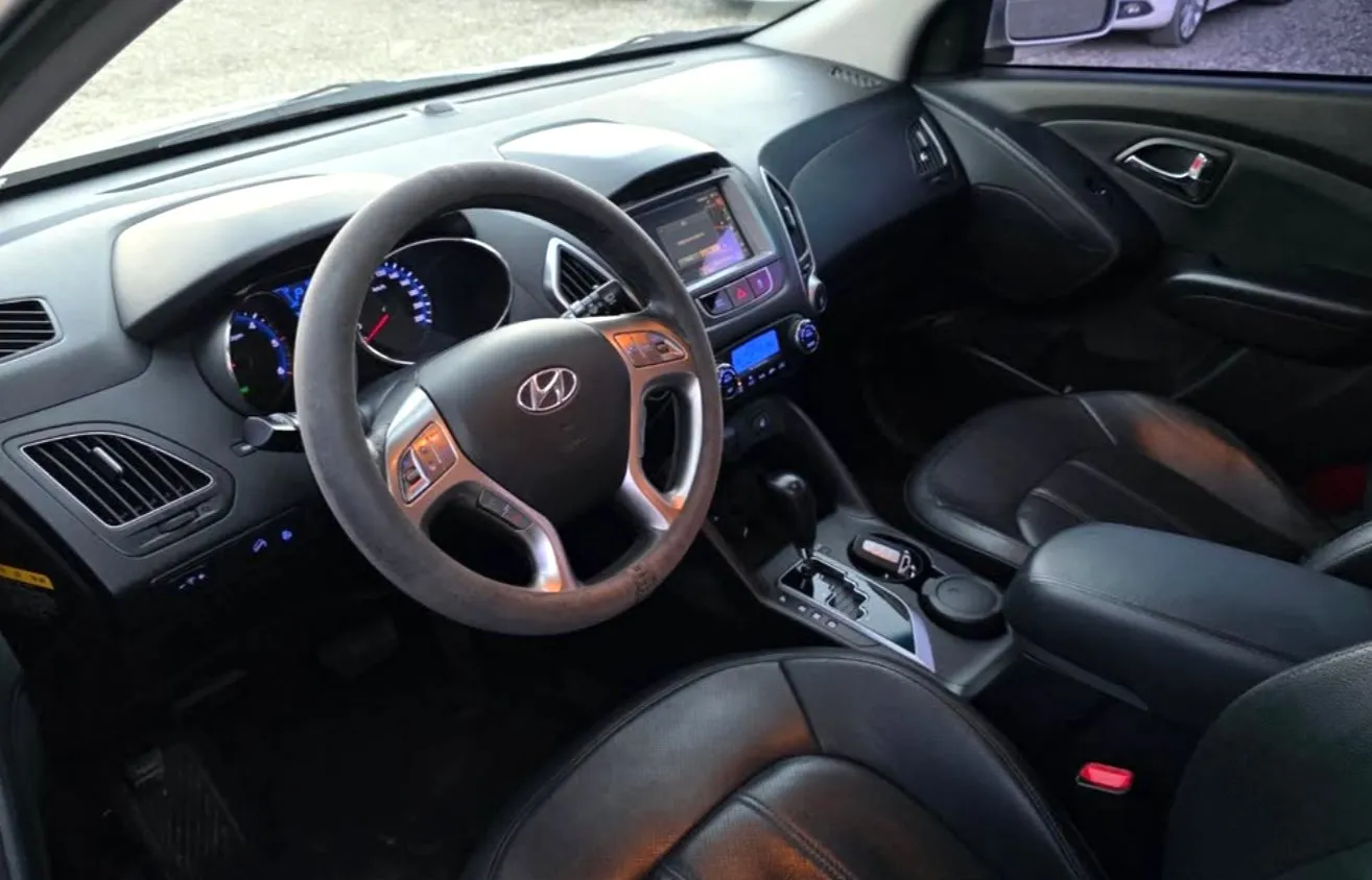 Hyundai Tucson, 2012 — 8