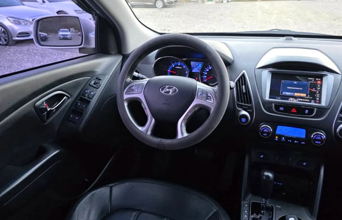 Hyundai Tucson, 2012 — 12