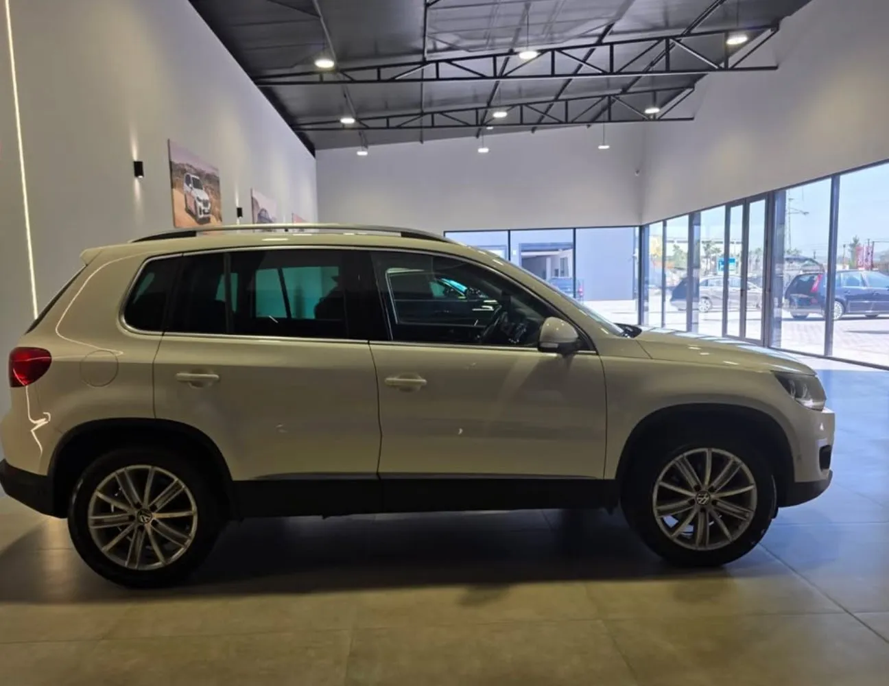 Volkswagen Tiguan, 2012 — 6