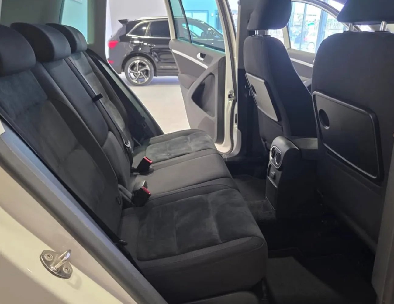 Volkswagen Tiguan, 2012 — 9