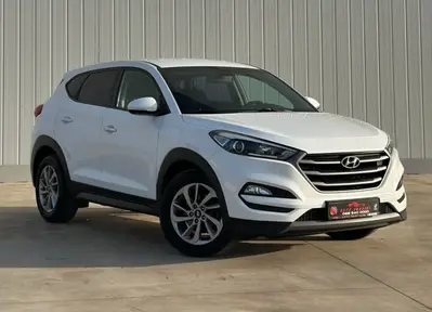 Hyundai Tucson 2016 — 2