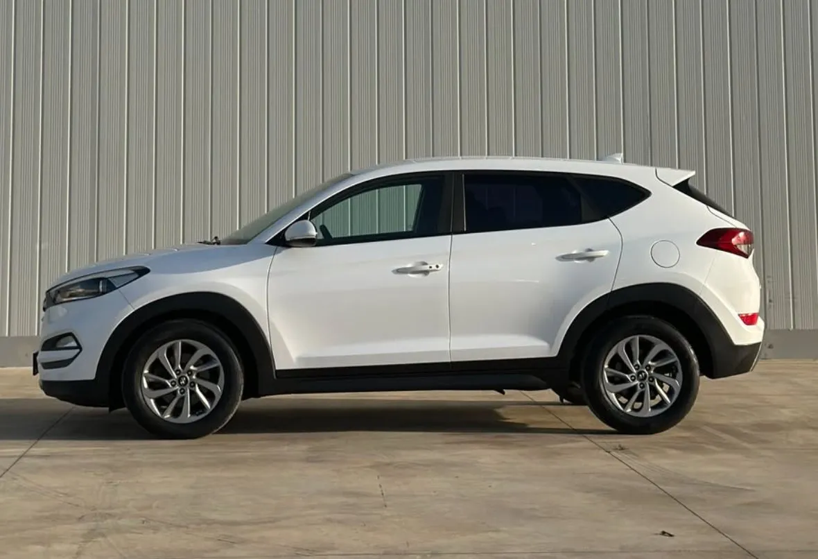 Hyundai Tucson, 2016 — 10