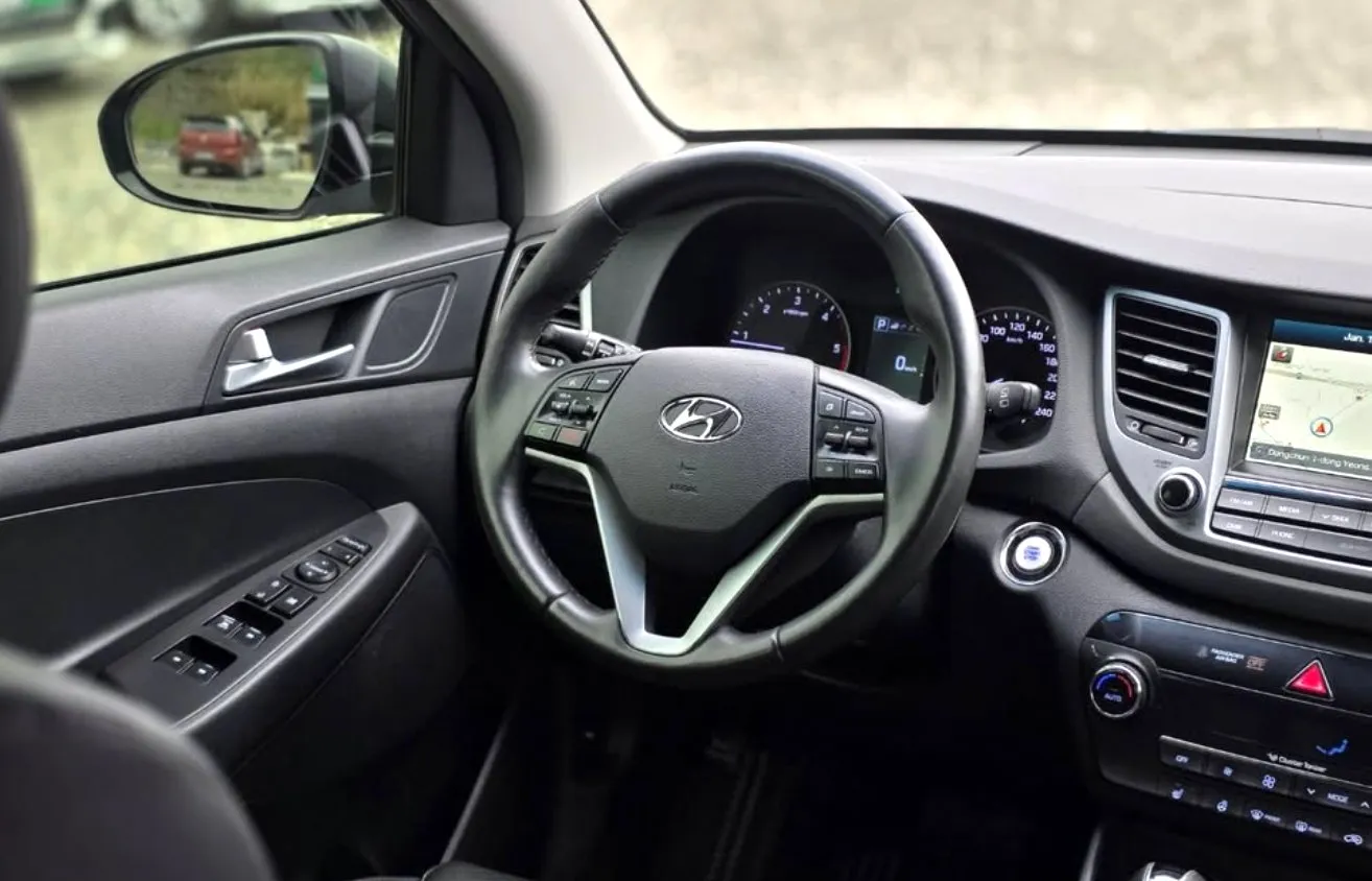 Hyundai Tucson, 2016 — 14