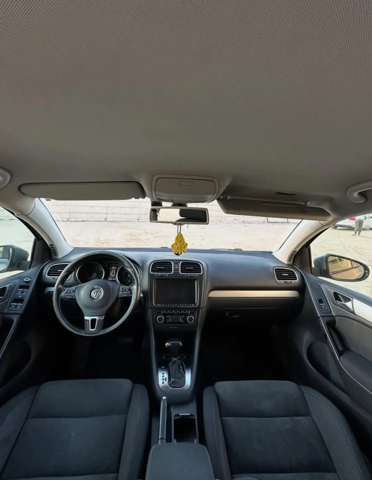 Volkswagen Golf, 2010 — 2