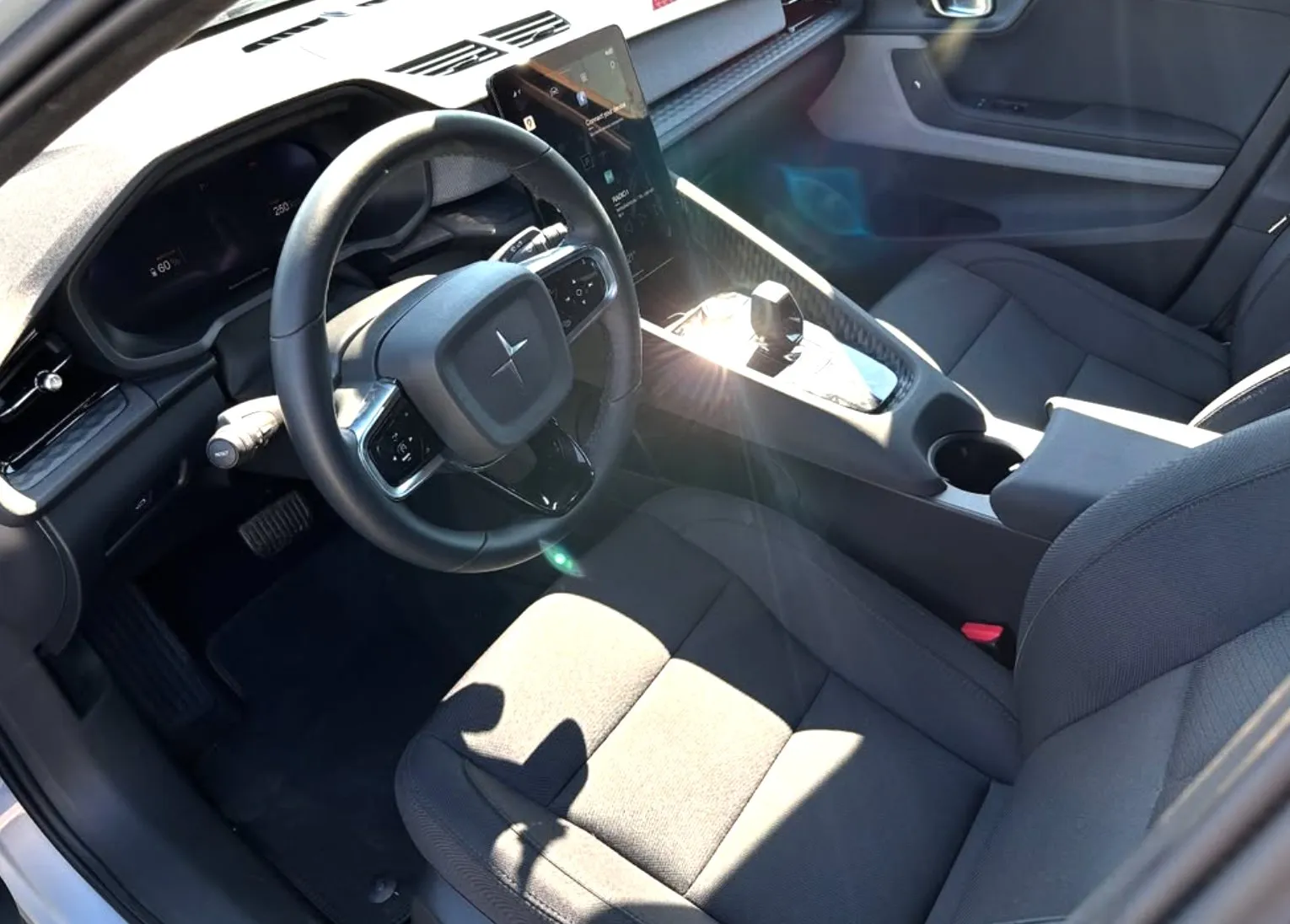 Polestar Polestar 2, 2023 — 5