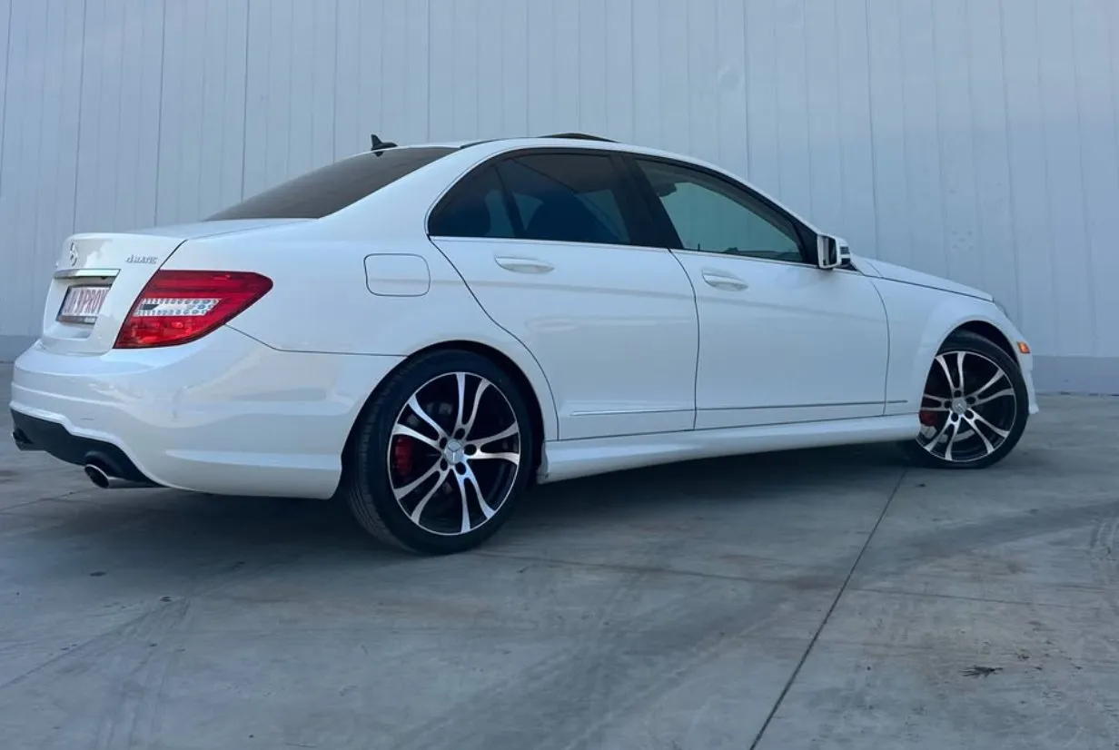 Mercedes-Benz C-Class, 2012 — 10