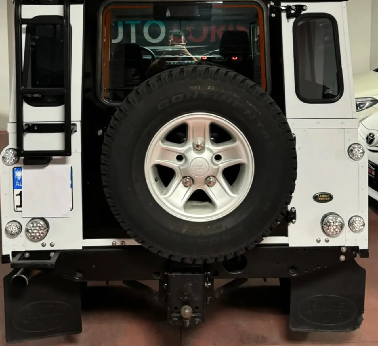 Land Rover Defender, 2004 — 6