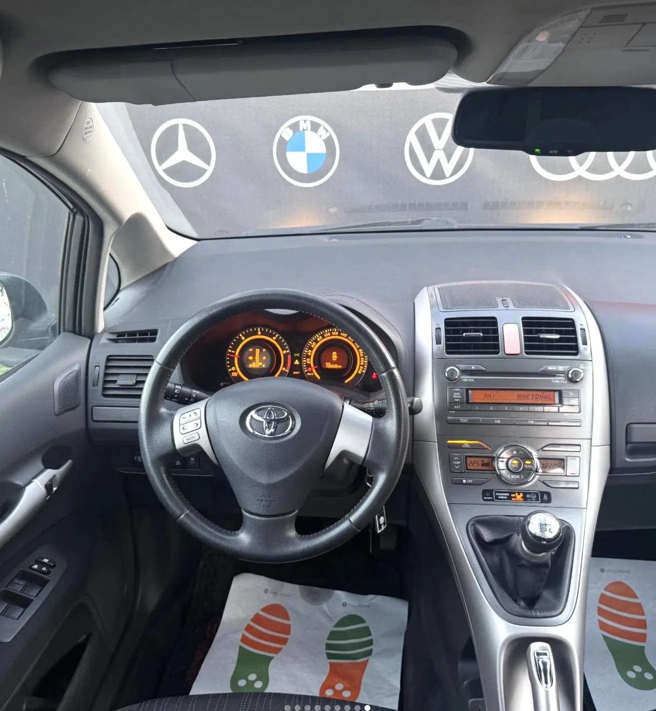 Toyota Auris, 2008 — 9