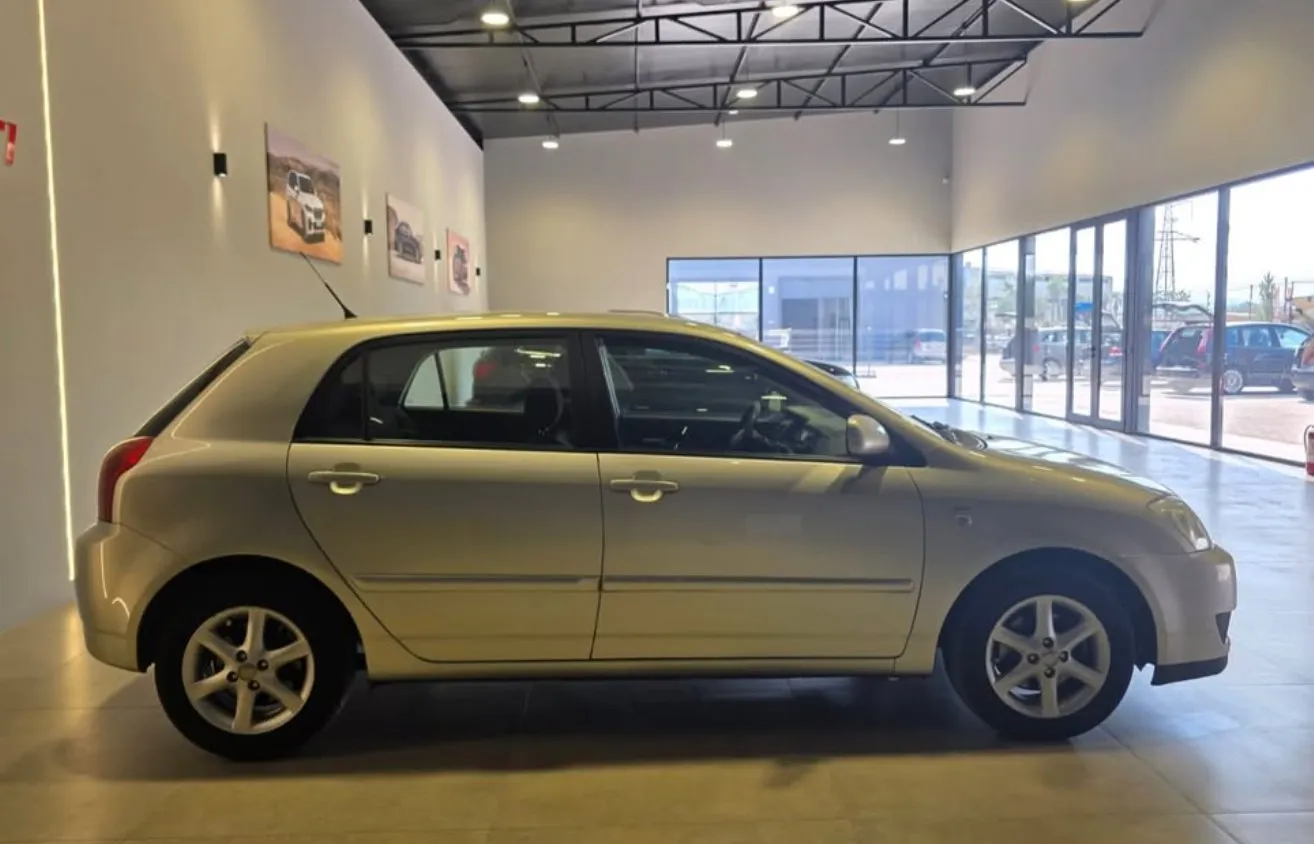 Toyota Corolla, 2005 — 5