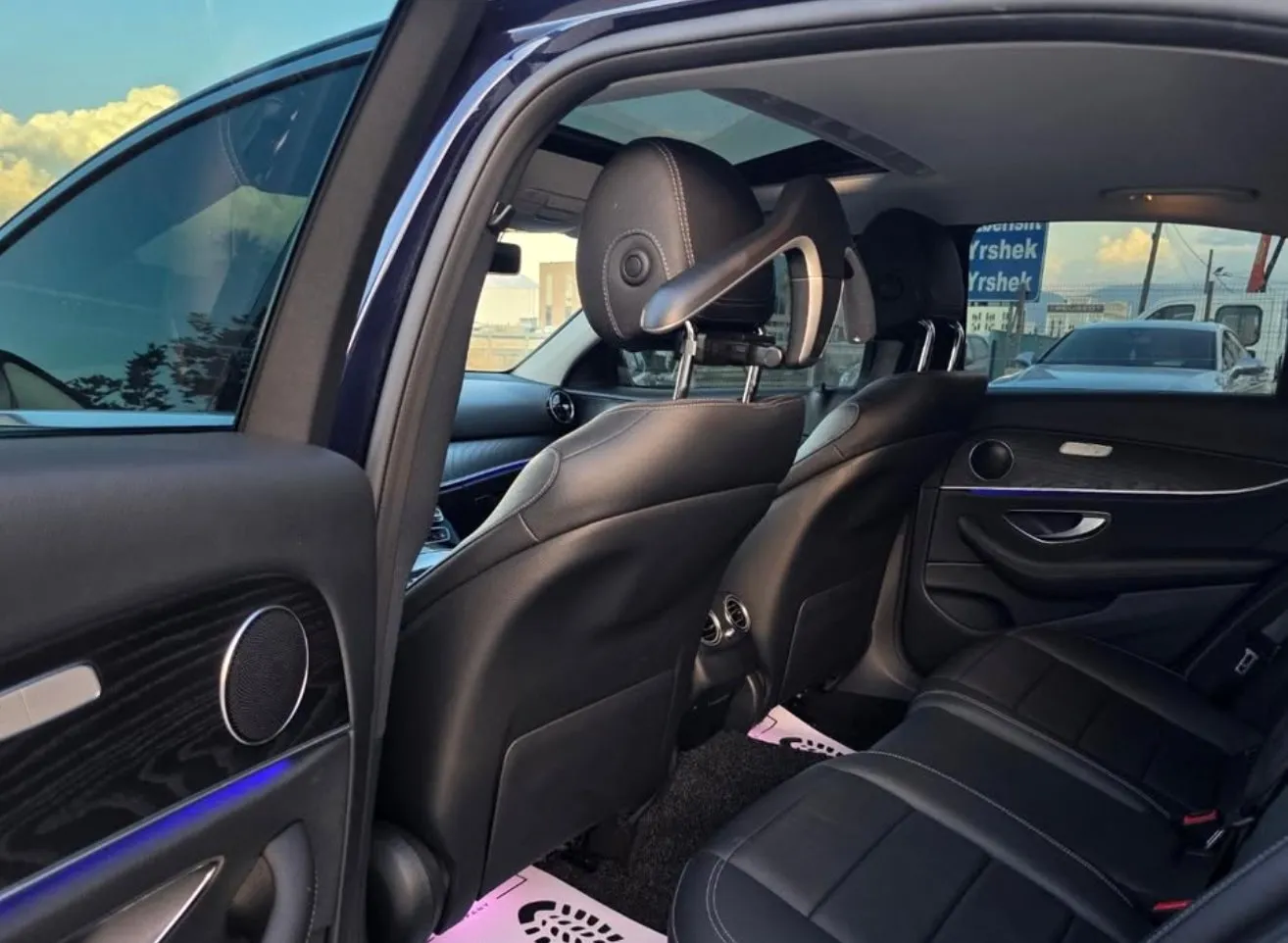 Mercedes-Benz E-Class, 2019 — 7