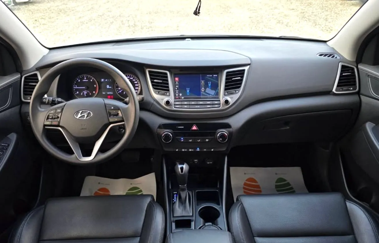 Hyundai Tucson, 2015 — 11