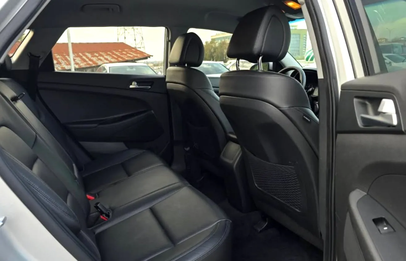 Hyundai Tucson, 2015 — 9