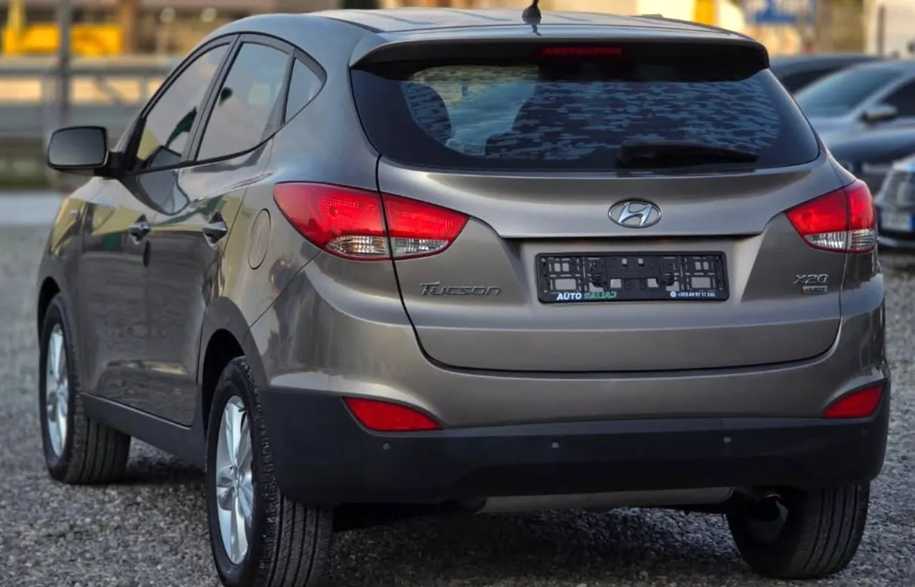 Hyundai Tucson, 2010 — 4
