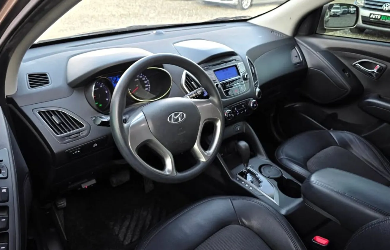Hyundai Tucson, 2010 — 8