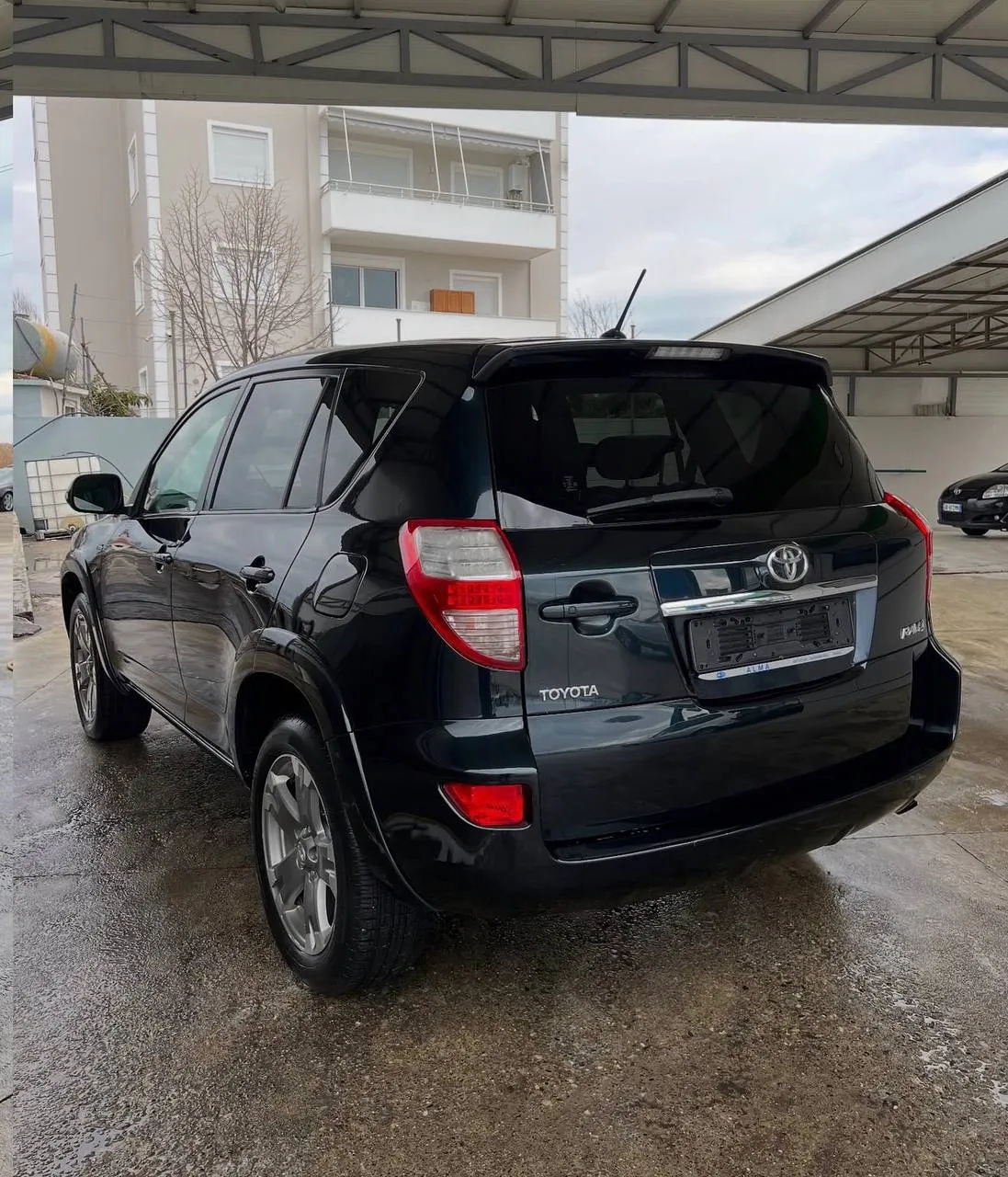 Toyota RAV4, 2011 — 4