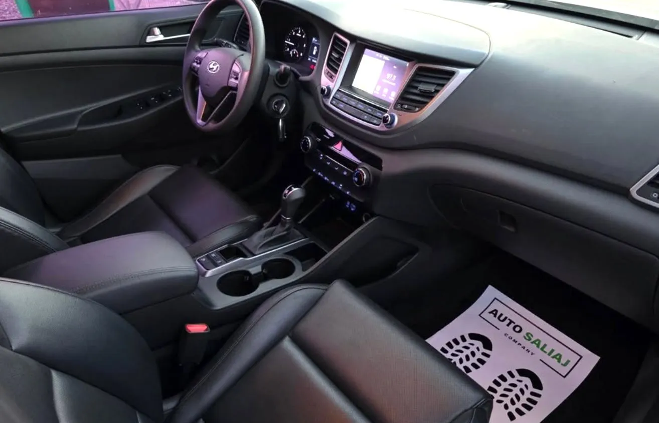 Hyundai Tucson, 2015 — 10