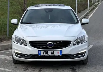 Volvo S60 2014 — 2