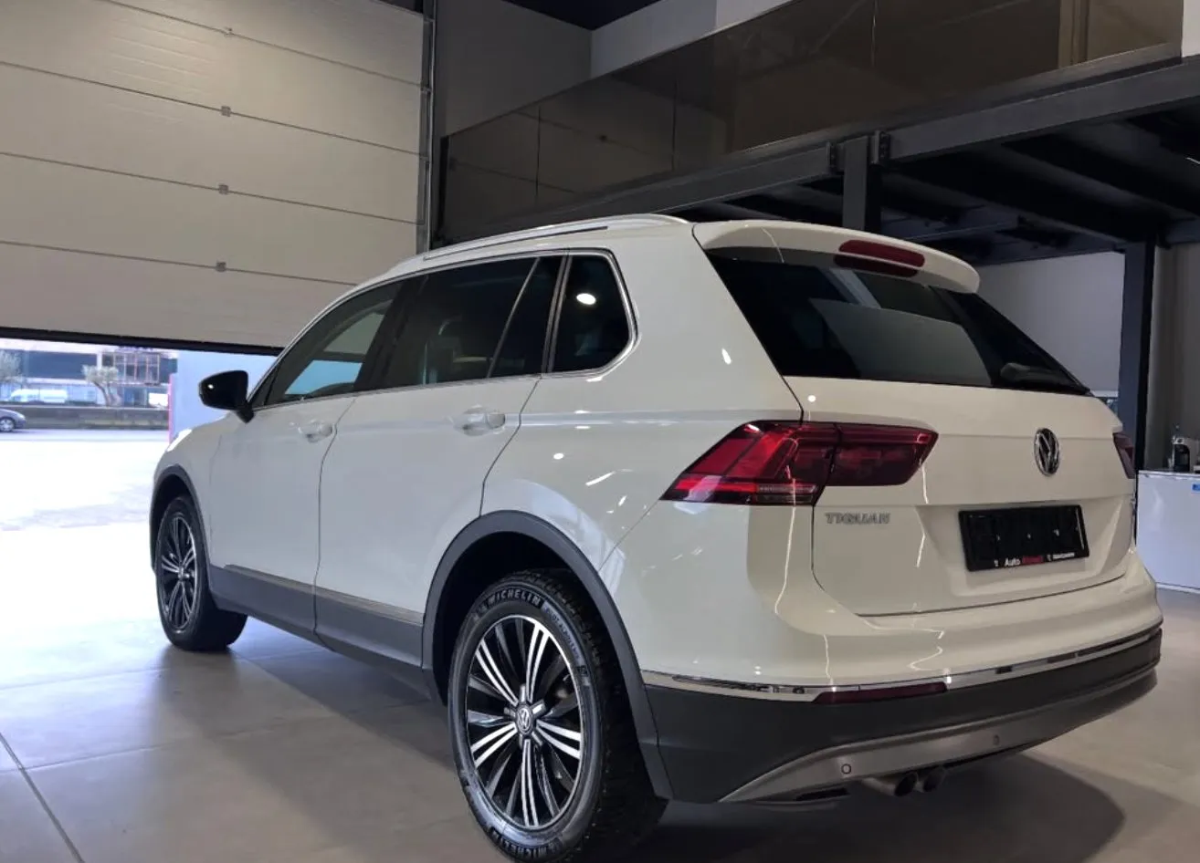 Volkswagen Tiguan, 2017 — 12