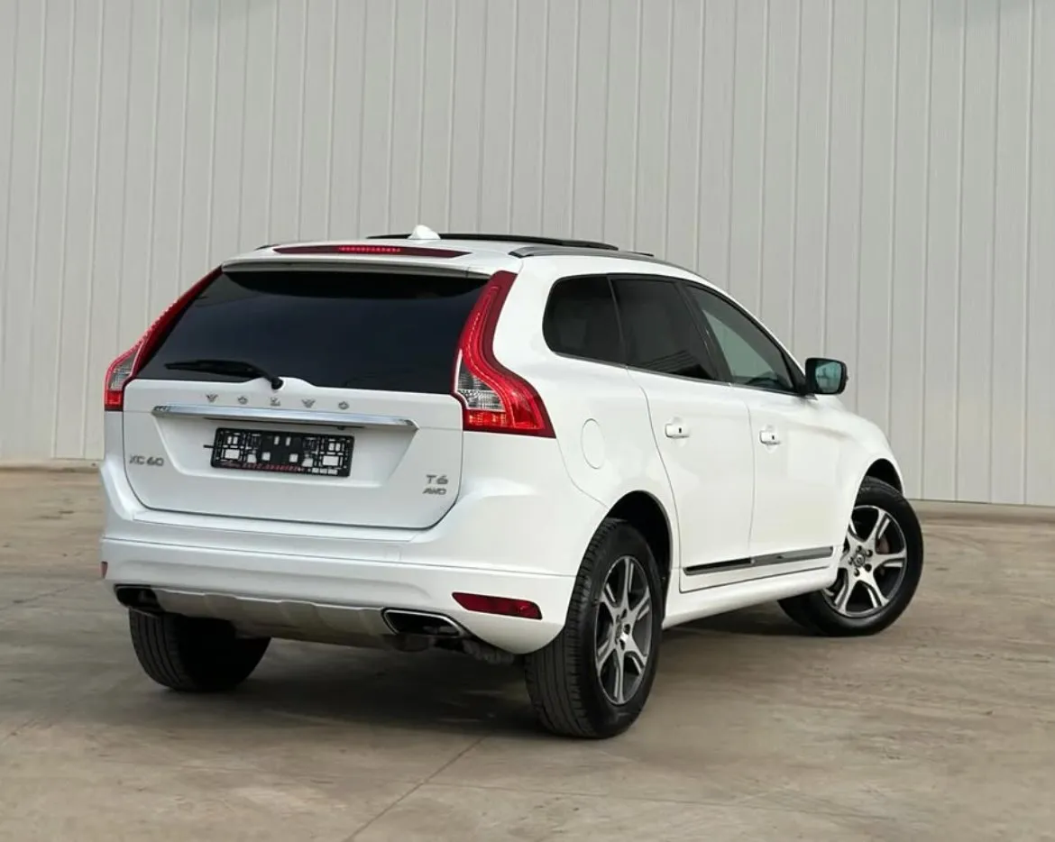Volvo XC60, 2015 — 7