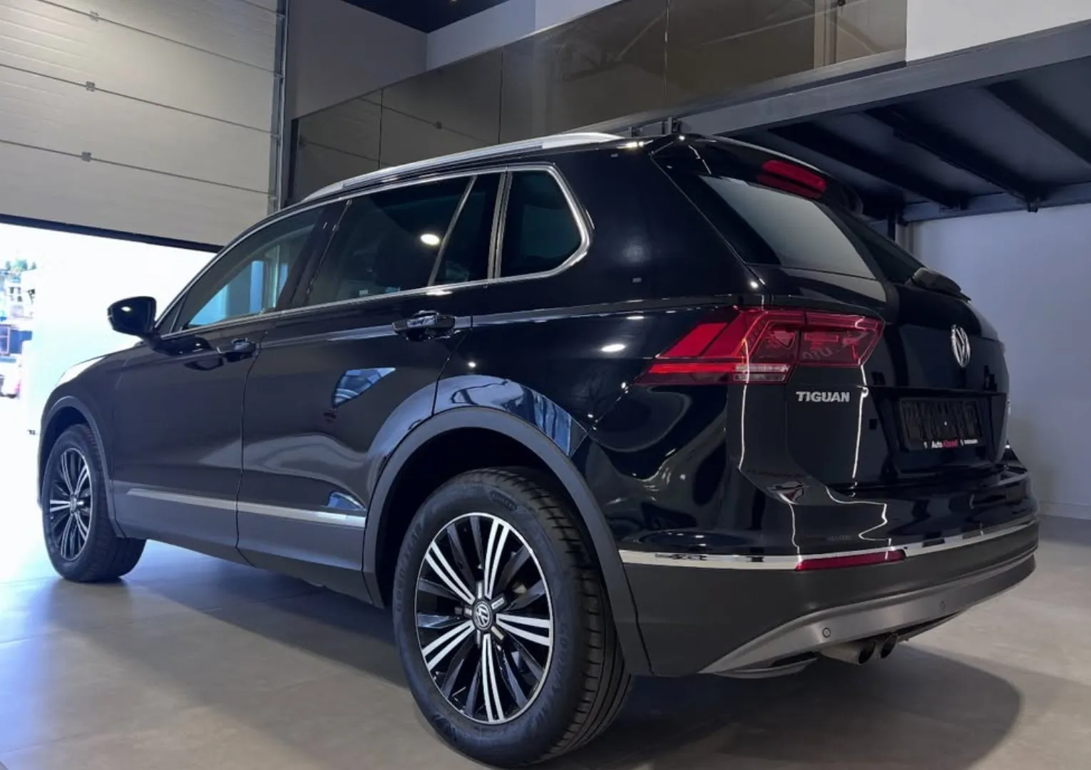 Volkswagen Tiguan, 2016 — 12
