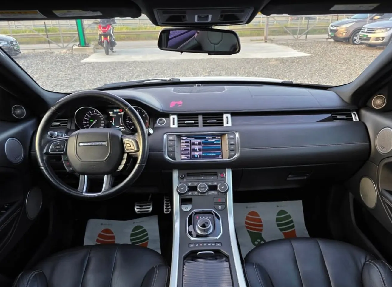 Land Rover Evoque, 2012 — 11